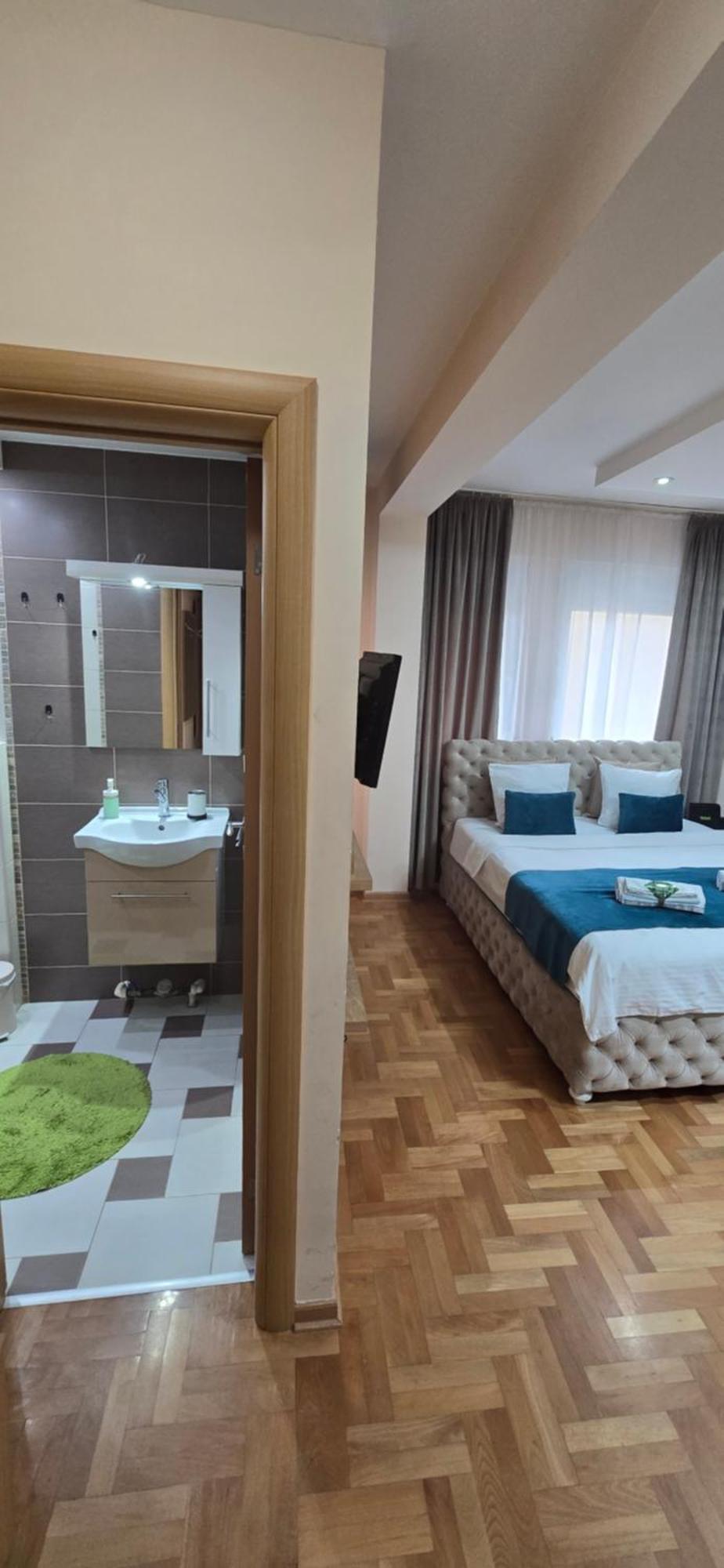 Design Apartment Business Lux 4 Star "Rio" Completely Business Lux Place In The City Center & Free Included Industry Optical Wifi & Netflix & Keyless Code Entry & Full Smart App & Kitchen & Washing Machine & Wide Terrace & Secure 2 Parking Place Ćuprija エクステリア 写真